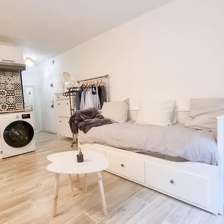 Studio Avec Garage 5Min Cannes Centre Bagian luar foto