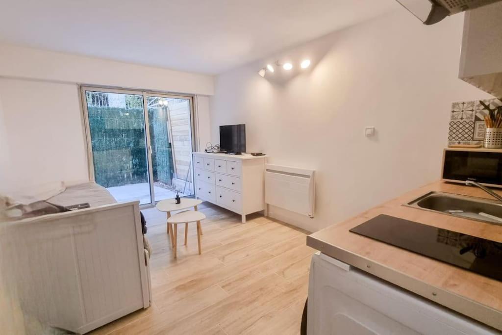 Studio Avec Garage 5Min Cannes Centre Bagian luar foto